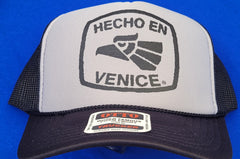 HECHO EN VENICE TWO-TONE TRUCKER HATS