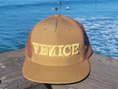 VENICE STREET WEAR TRUCKER HAT