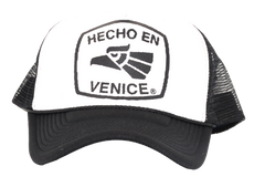 HECHO EN VENICE TWO-TONE TRUCKER HATS